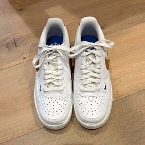 Nike White and Tan Sneakers with Royal Blue Accents
